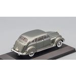 масштабная модель Chrysler Airflow Sedan 1936 1 43