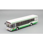 МАЗ 103 Рестайлинговый, бело-зеленый