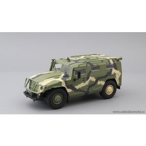 модель военной техники Горький-233014 Тигр зеленый камуфляж в масштабе 1 43