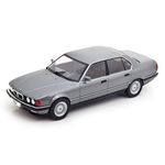 масштабная модель BMW730i E32 7 серии 1992 1 18