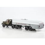 масштабная модель КРАЗ-258Б1 с полуприцепом ТЗ-22 1 43