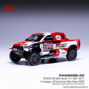 масштабные модели автомобиля Toyota Hilux GR DRK T1 #217 Ралли Дакар 2023 1 43