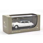 масштабная модель Citroen DS21 Pallas 1967 1 43
